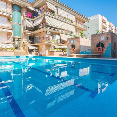 Homeholidaysrentals Frida Пинеда де Мар Екстериор снимка