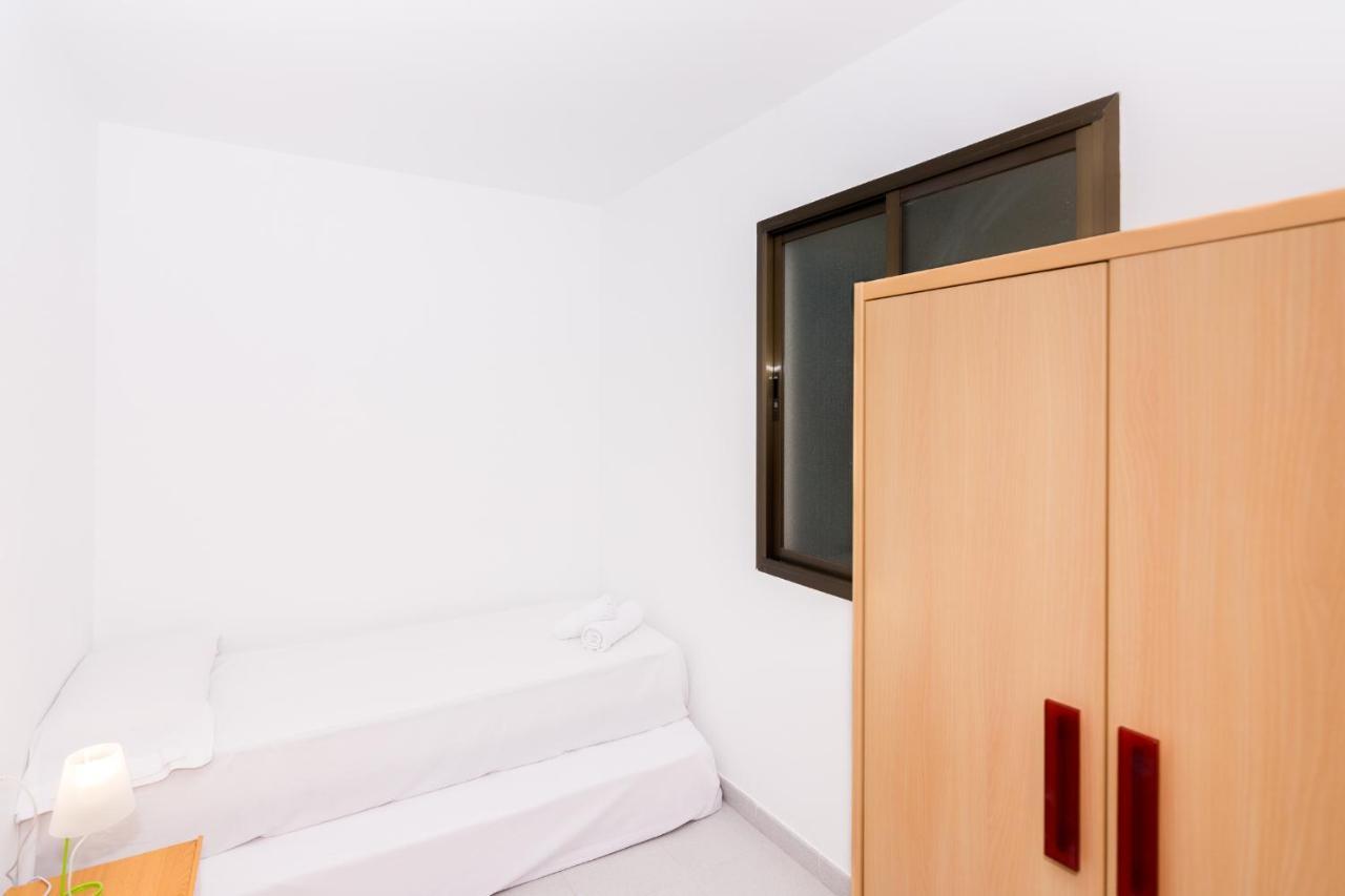 Homeholidaysrentals Frida Пинеда де Мар Екстериор снимка