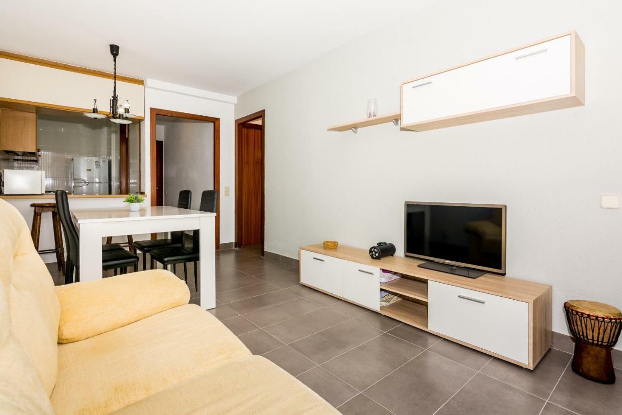 Homeholidaysrentals Frida Пинеда де Мар Екстериор снимка
